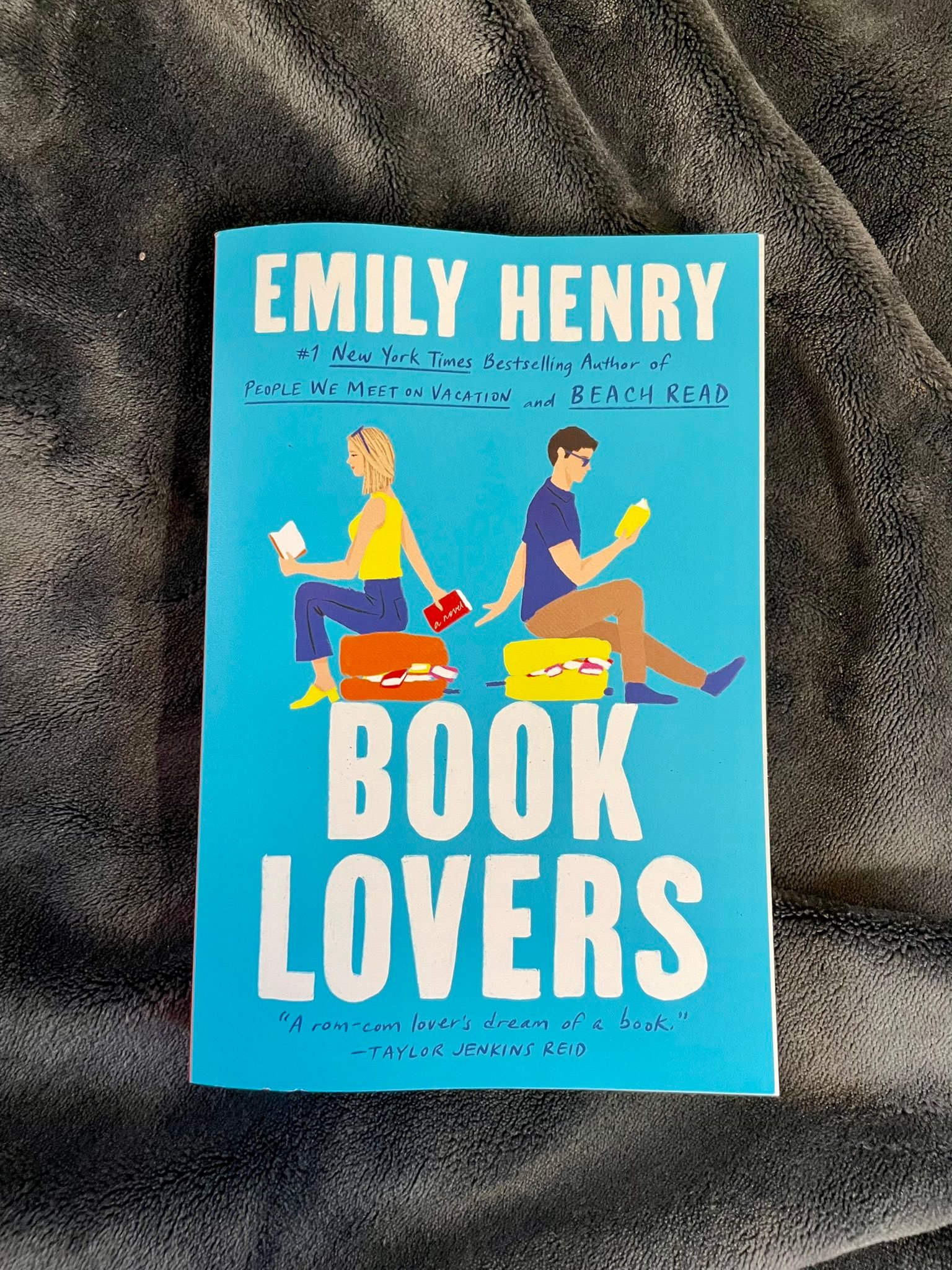 A Review of Book Lovers by Emily Henry